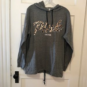 PINK Lt. Weight Campus Pullover M Animal Graphics